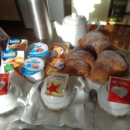 Dante Oda ve Kahvaltı Matera